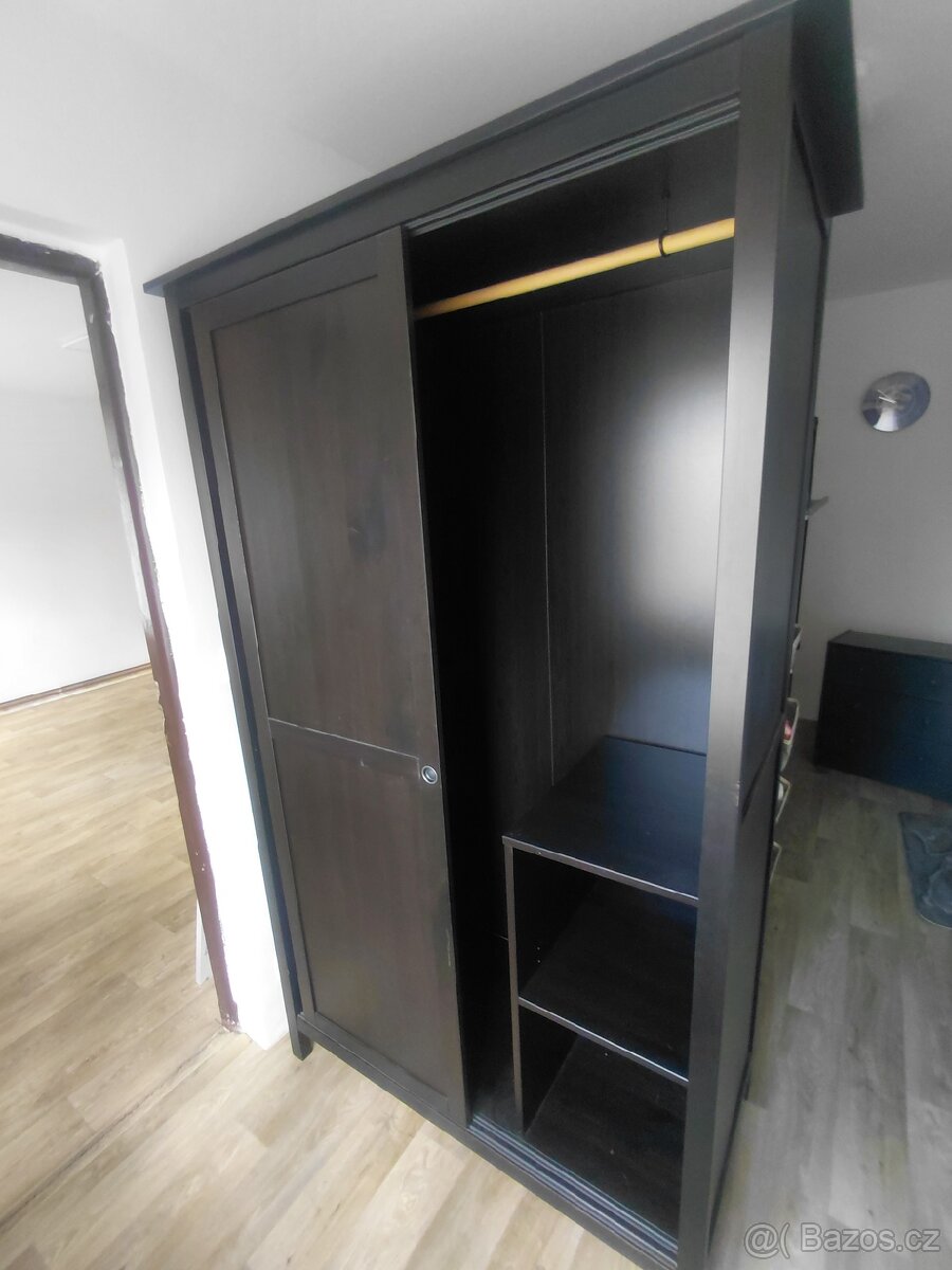 Šatní skříň IKEA HEMNES - 2