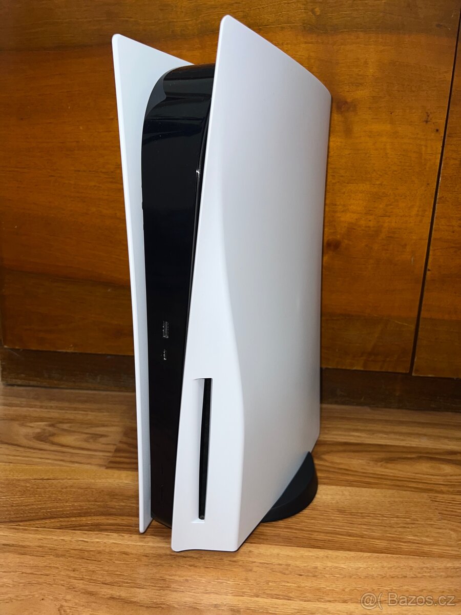 PS5 s mechanikou, 2 hry, 2 ovladače - 2