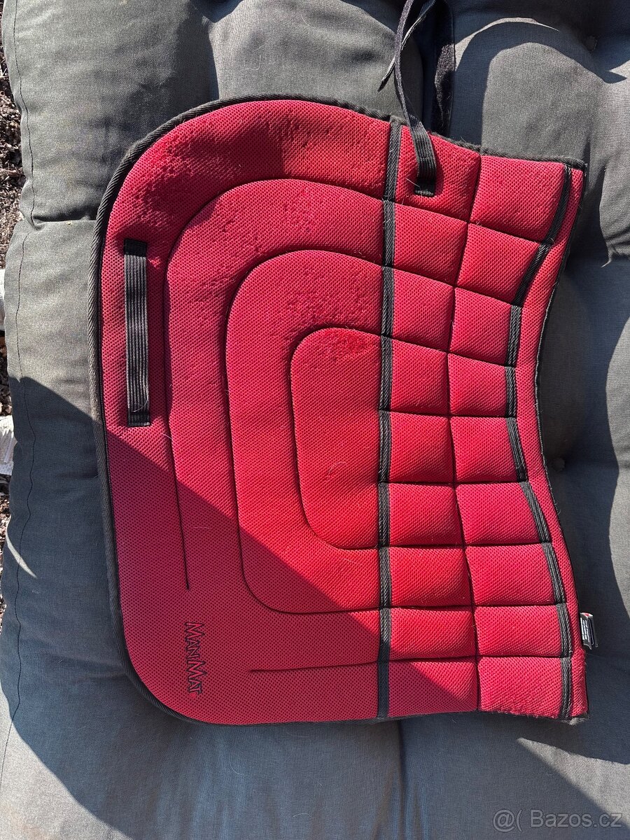 Manmat podsedlová dečka - 2