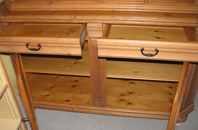 Rustikální příborník - 2