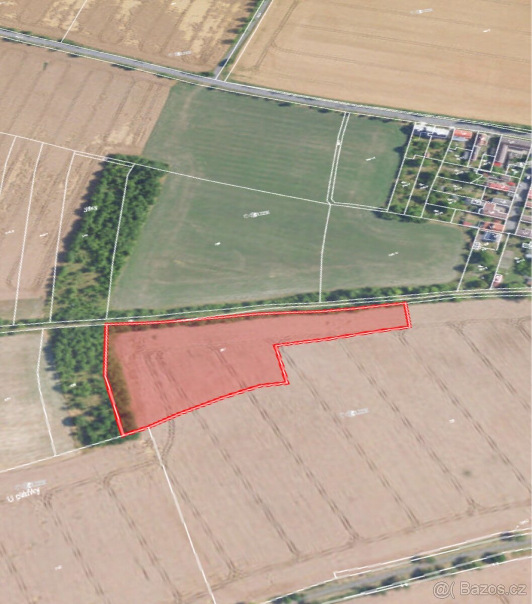 Pole - orná půda 10322 m² - 2
