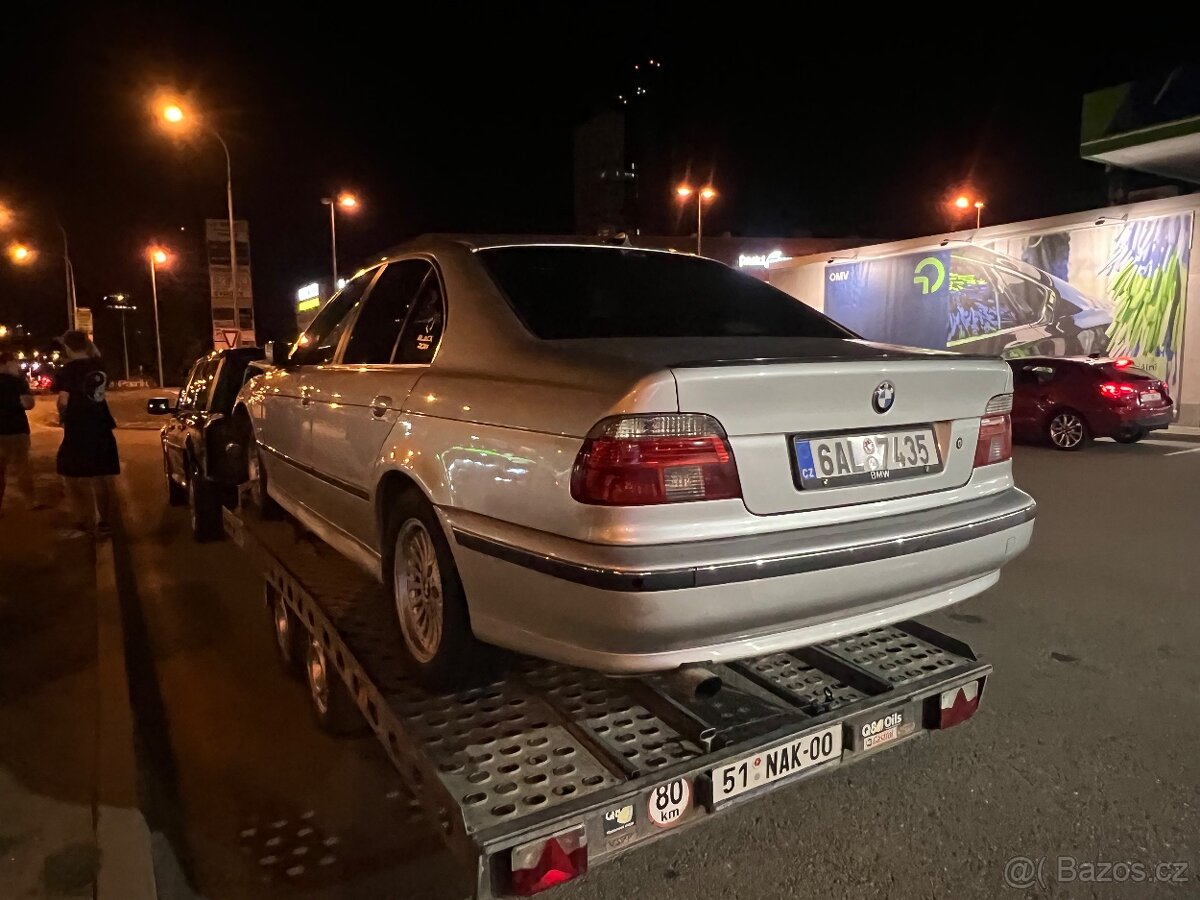 Bmw e39 523i 125kw - 2