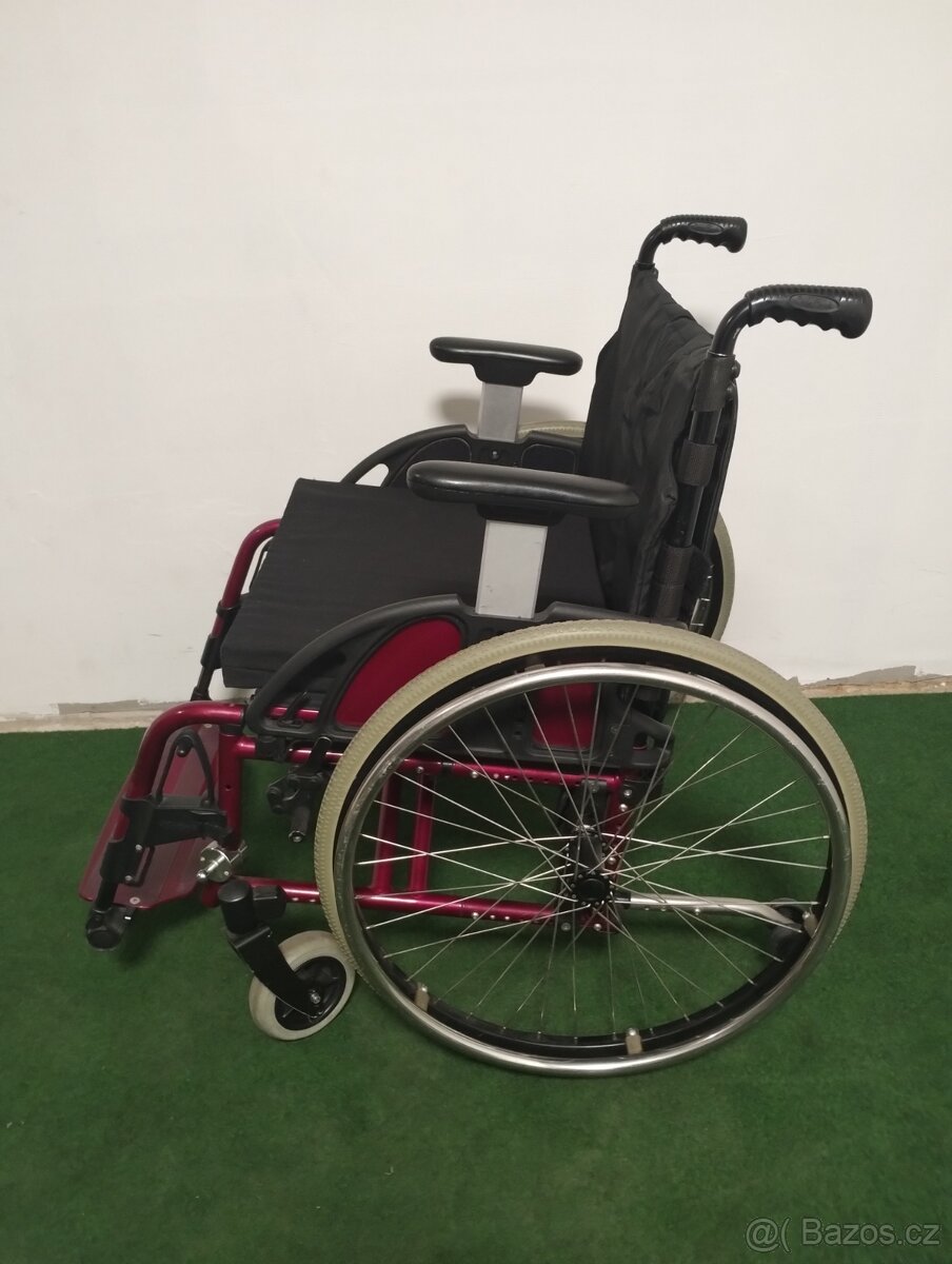 Mechanický invalidní vozík OTTO BOCK se ZÁRUKOU - 2