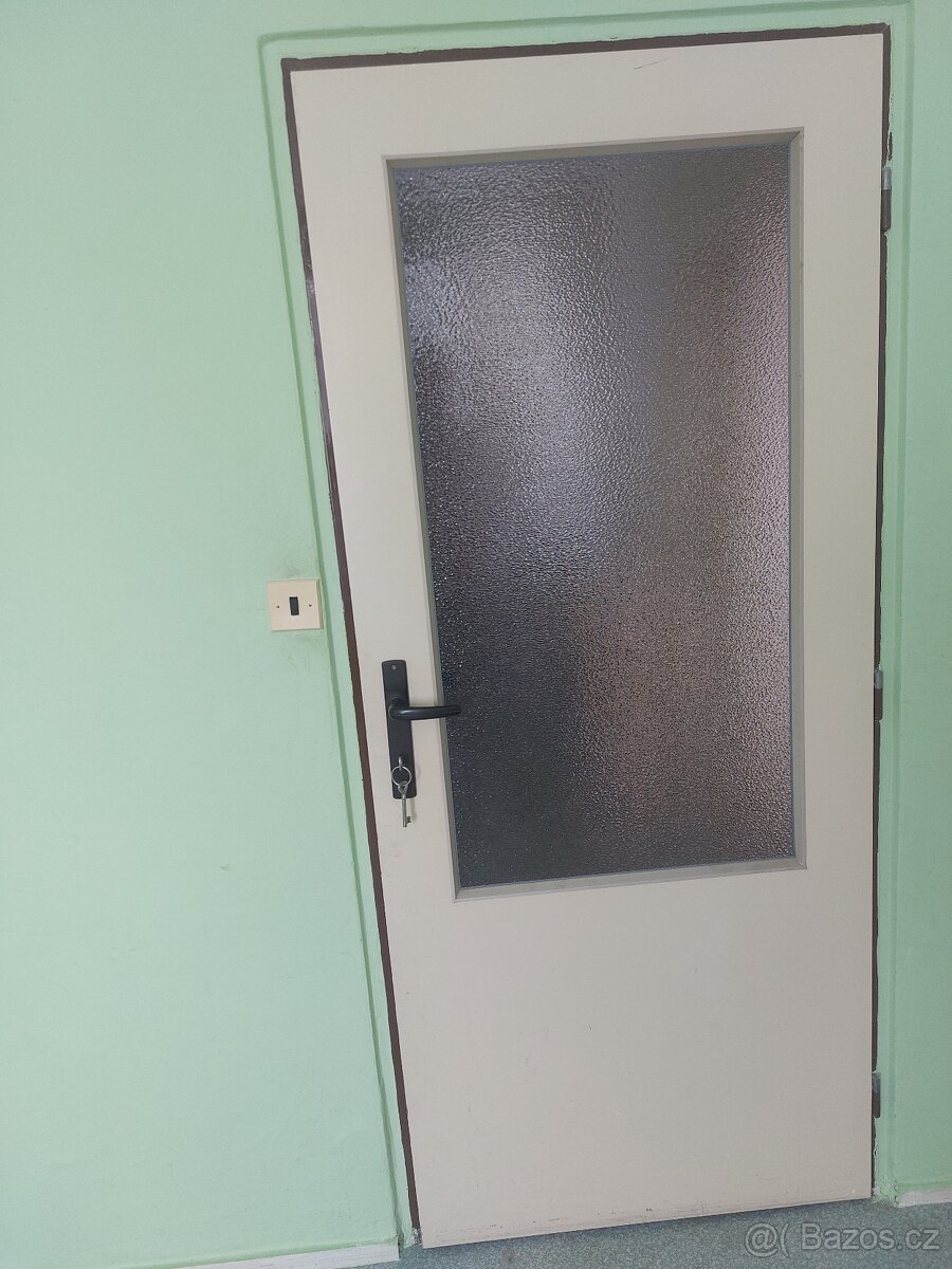 Bílé prosklené interiérové dveře - 2