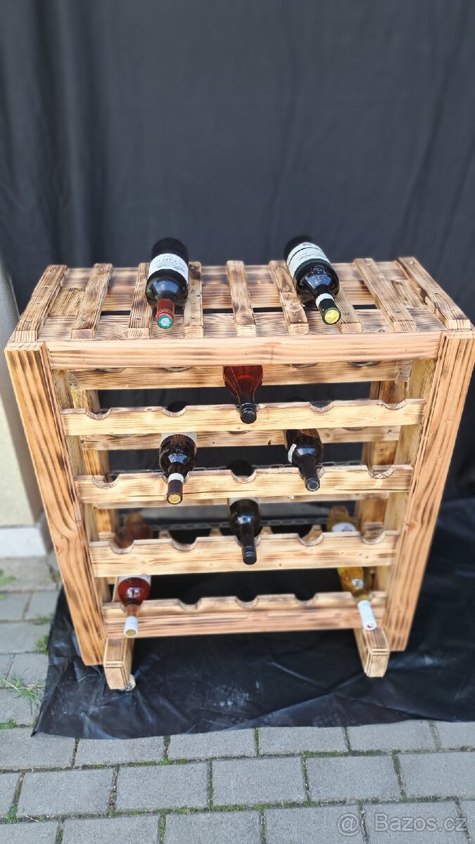 Stojan na vino - 2
