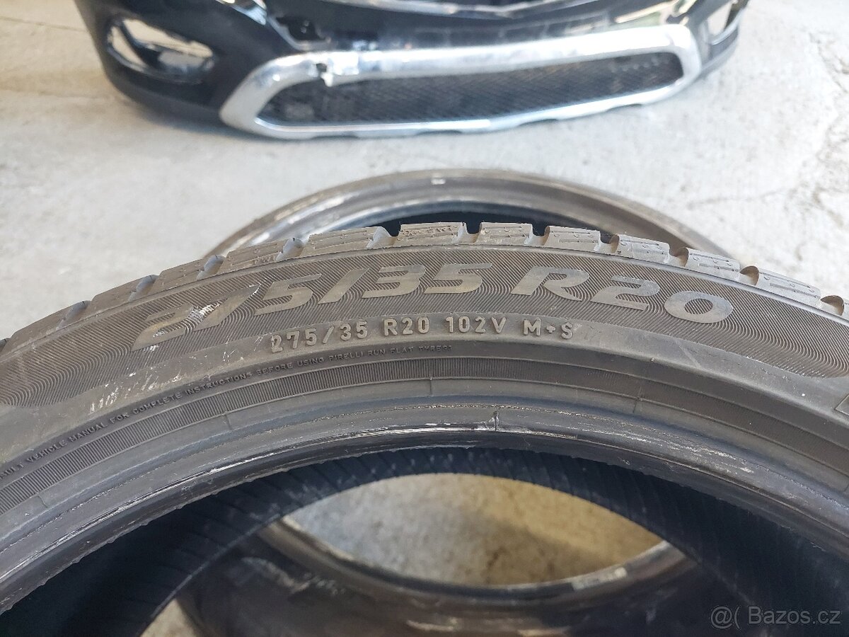 Zimní pneu 275/35 R20 - 2