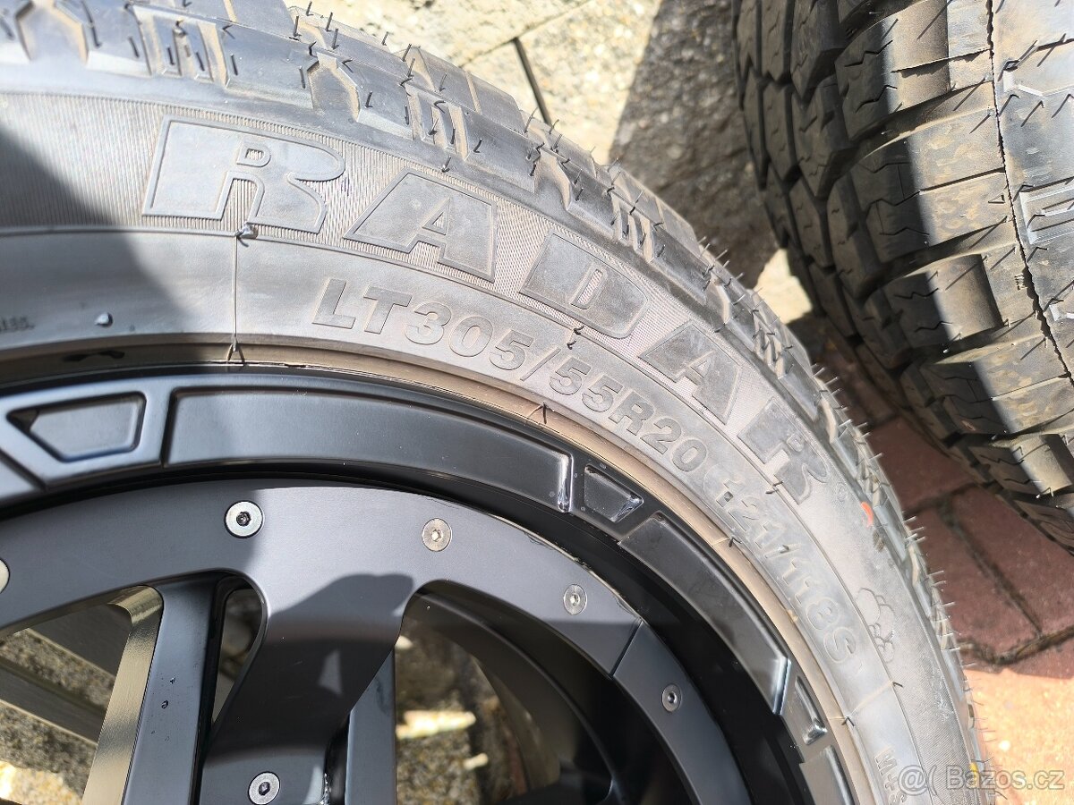 ALU KOLA XD 827 ROCKSTAR III 20x10 ČERNÝ MAT