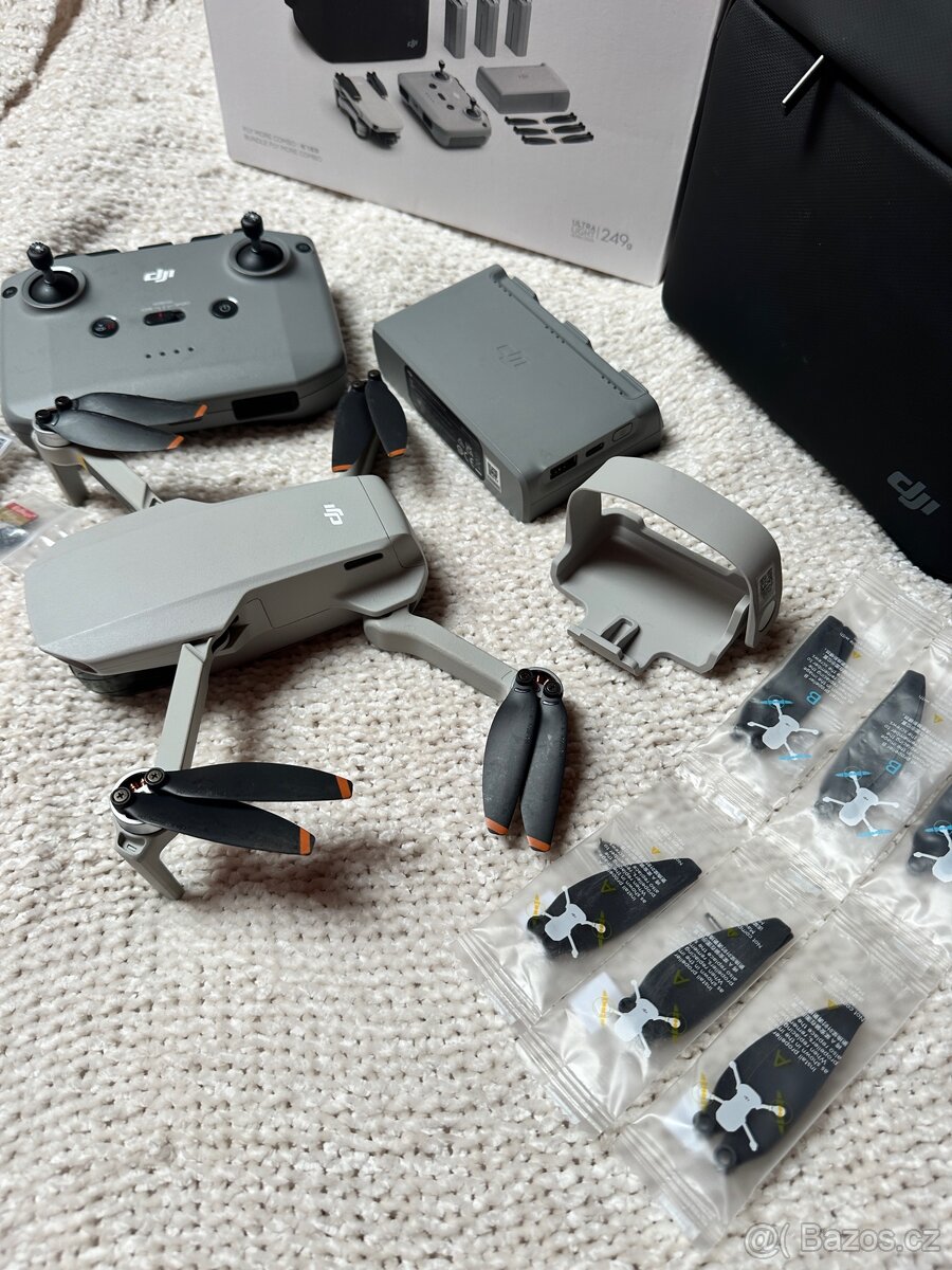 DJI Mini 2 Fly More Combo - 2