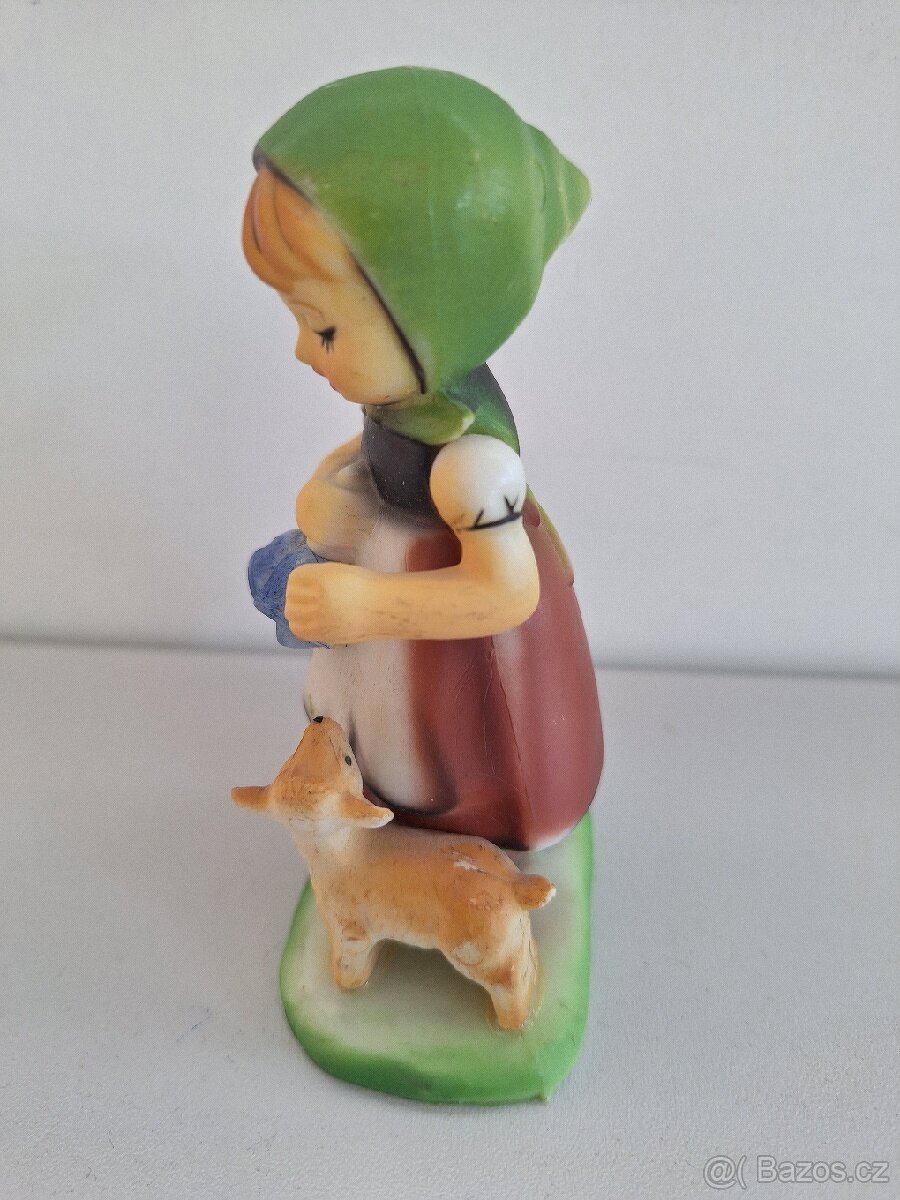 Figurka holčička - 2
