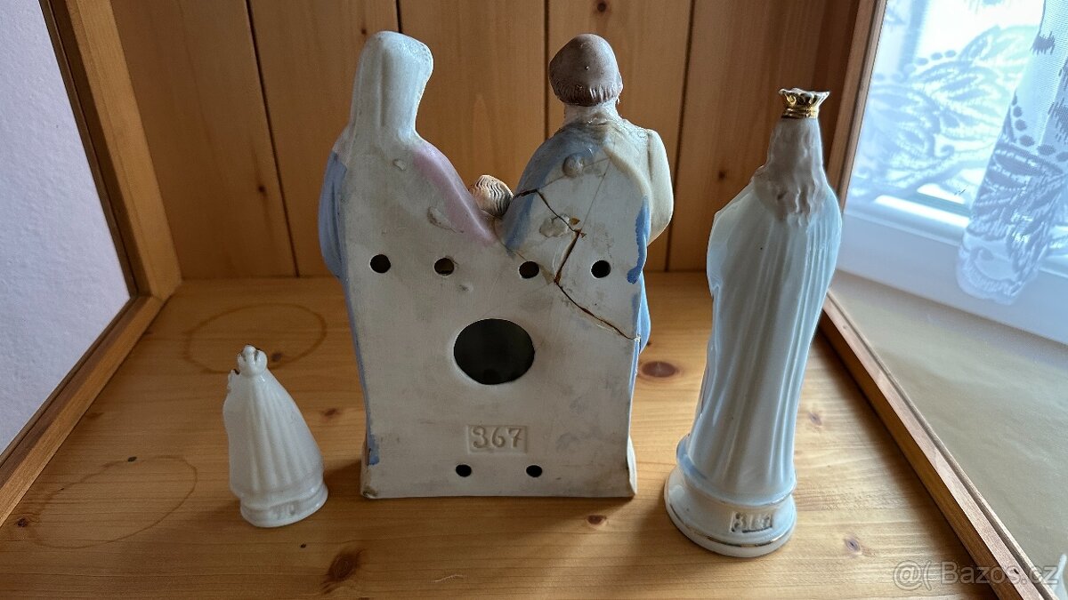 Tři svaté sošky - porcelán - 2