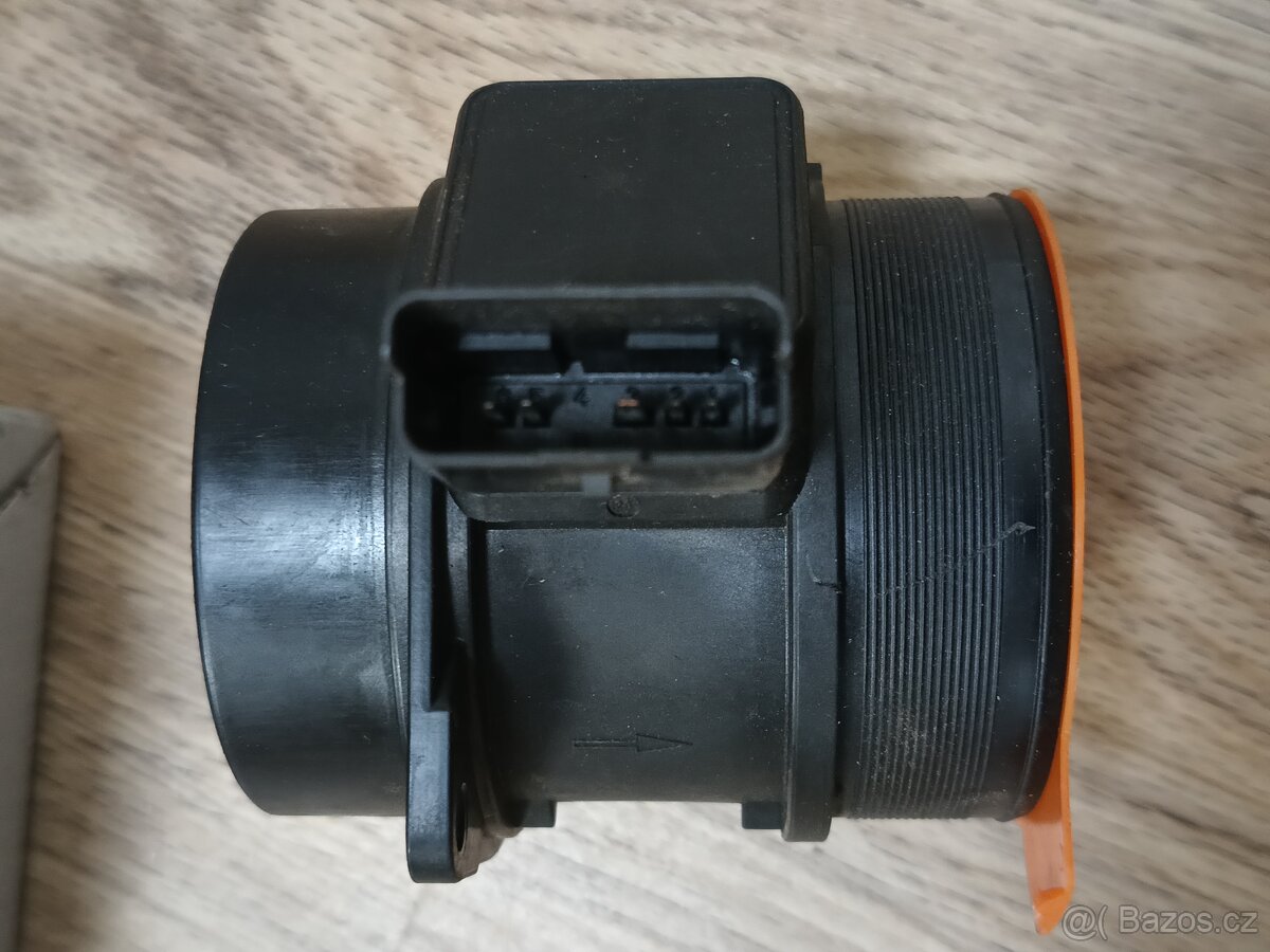 Váha vzduchu Peugeot 406 2.2HDi - 2