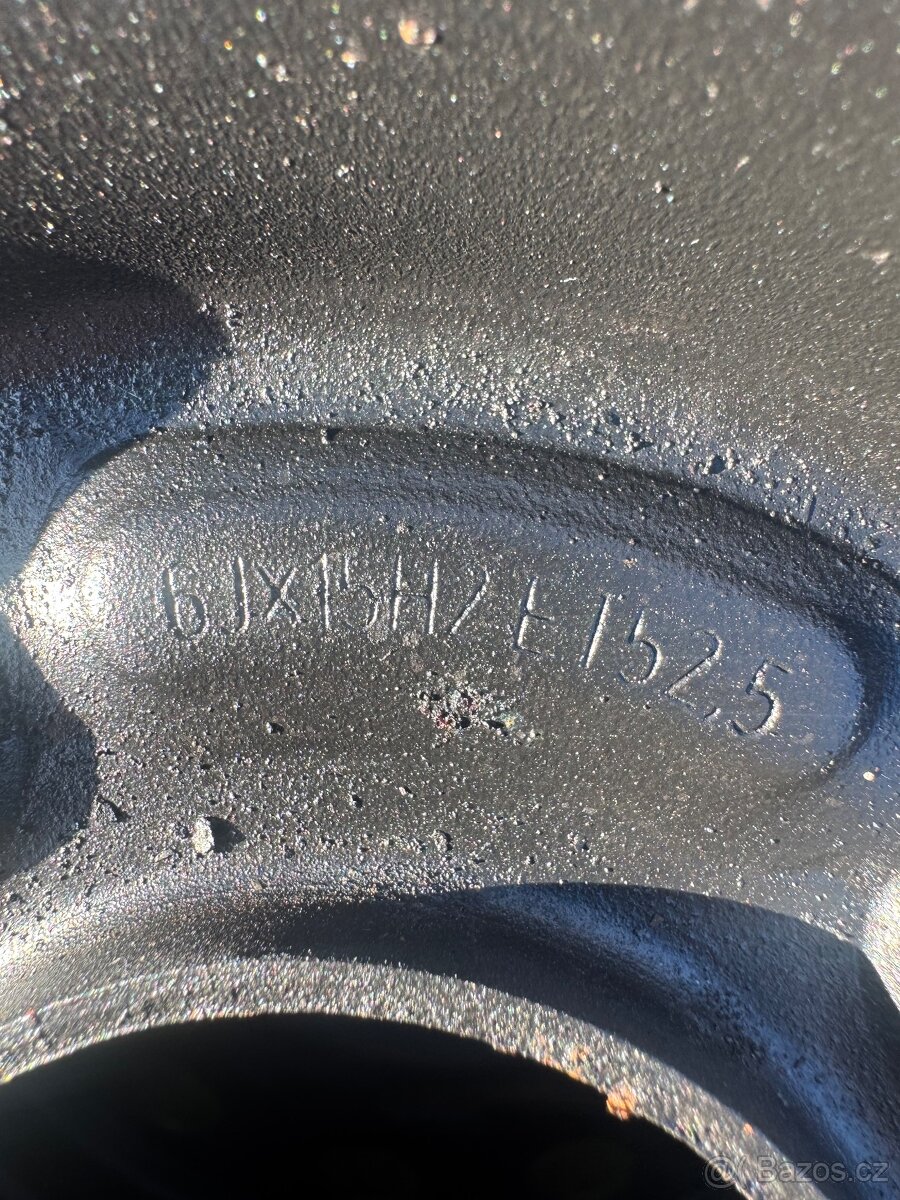 Plechová zimní kola Ford - 2