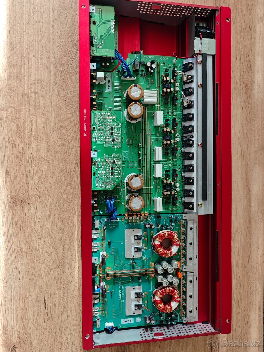 Zesilovač do auta Sony XM 7557 - 2