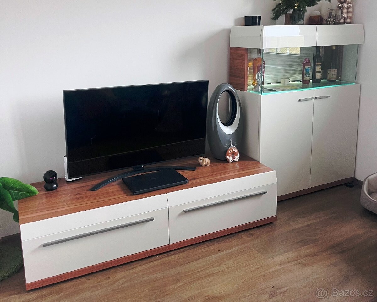 4dílná obývací sada nábytku - 2