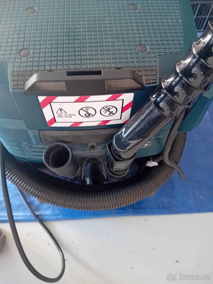 Pracovní vysavač - 2