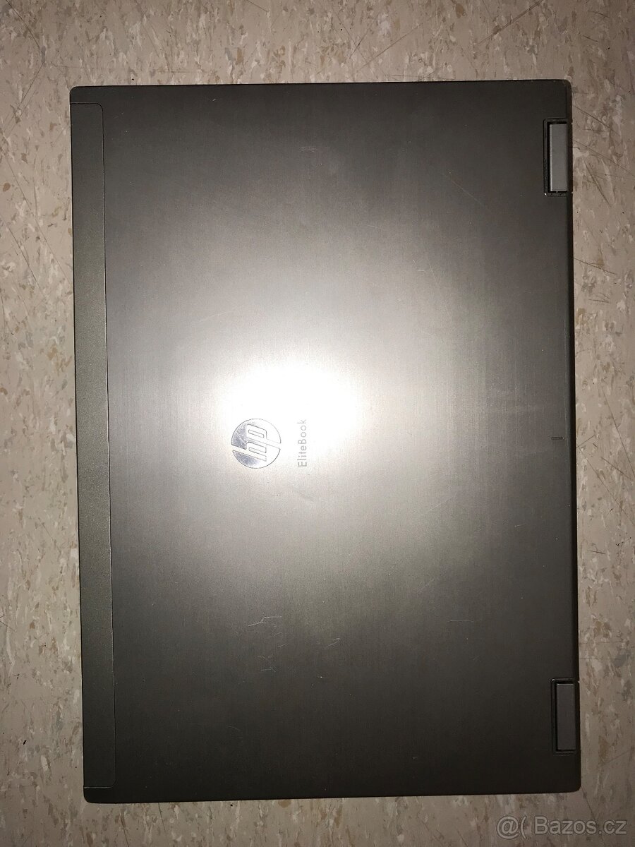 HP EliteBook 8440p - 2