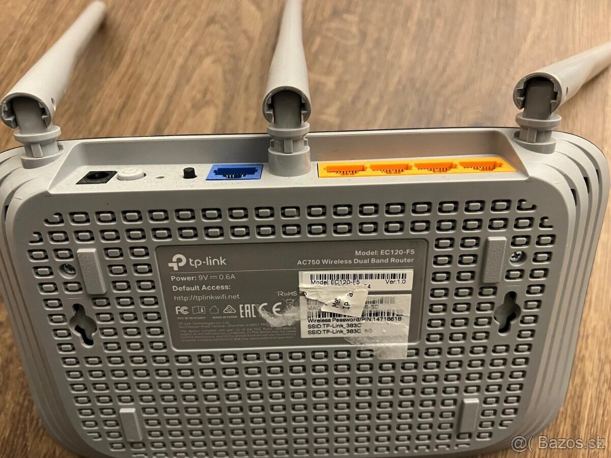 TP-Link Archer C20, TP-Link EC120-F5 - 2