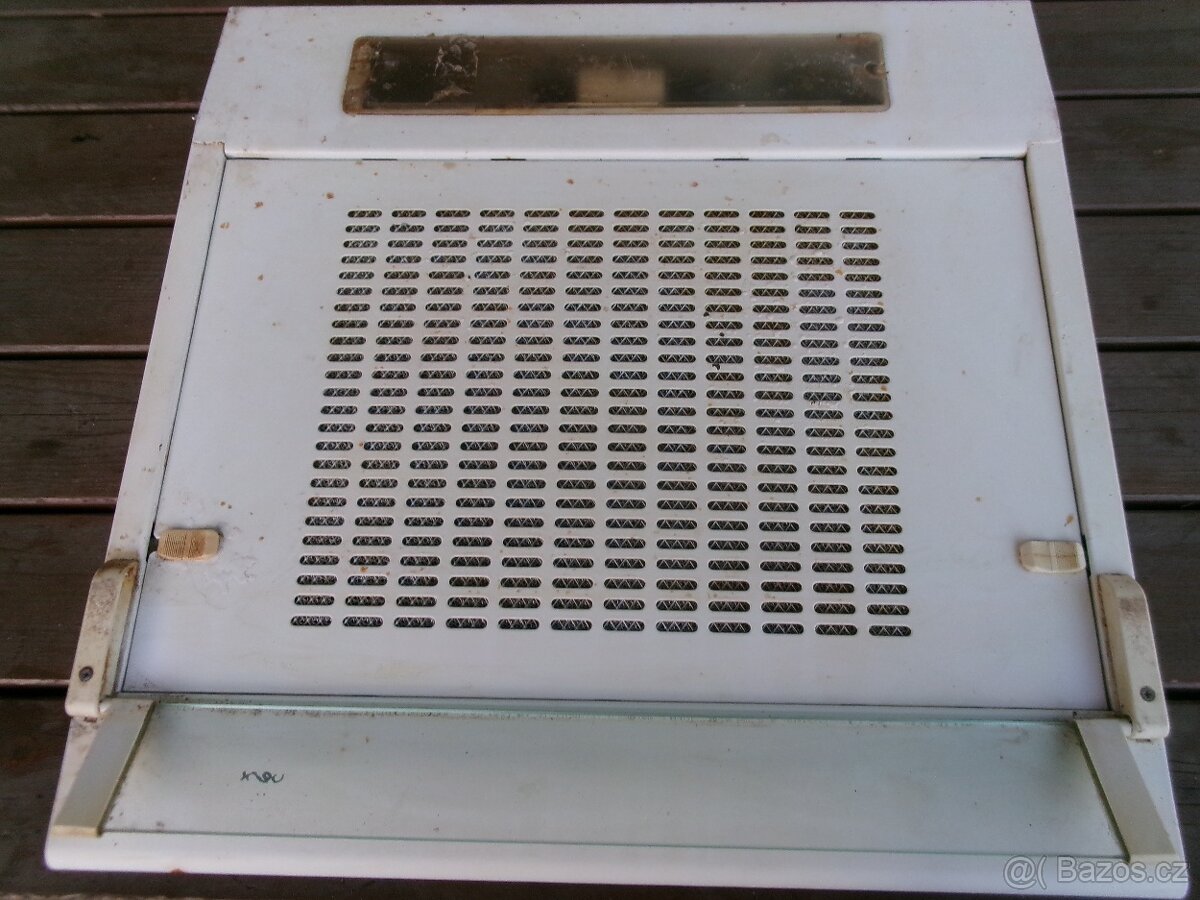 Digestoř 50 x 50 - 2