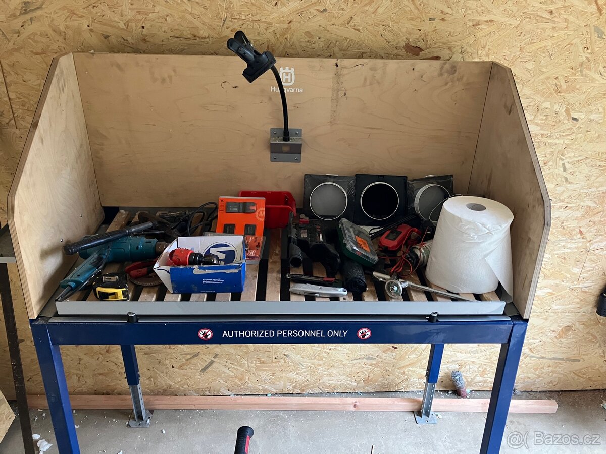Pracovní stůl Husqvarna - 2