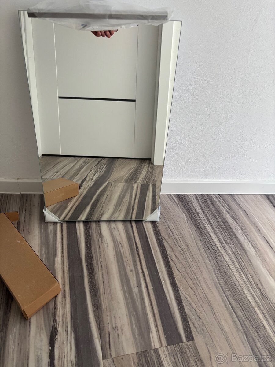 Zrcadlo s Led podsvícením Vidra - 2