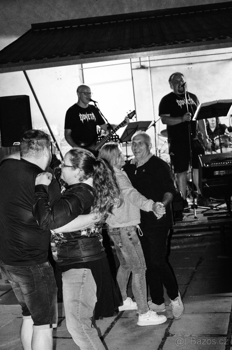 Klávesáka,nebo kytarista - 2