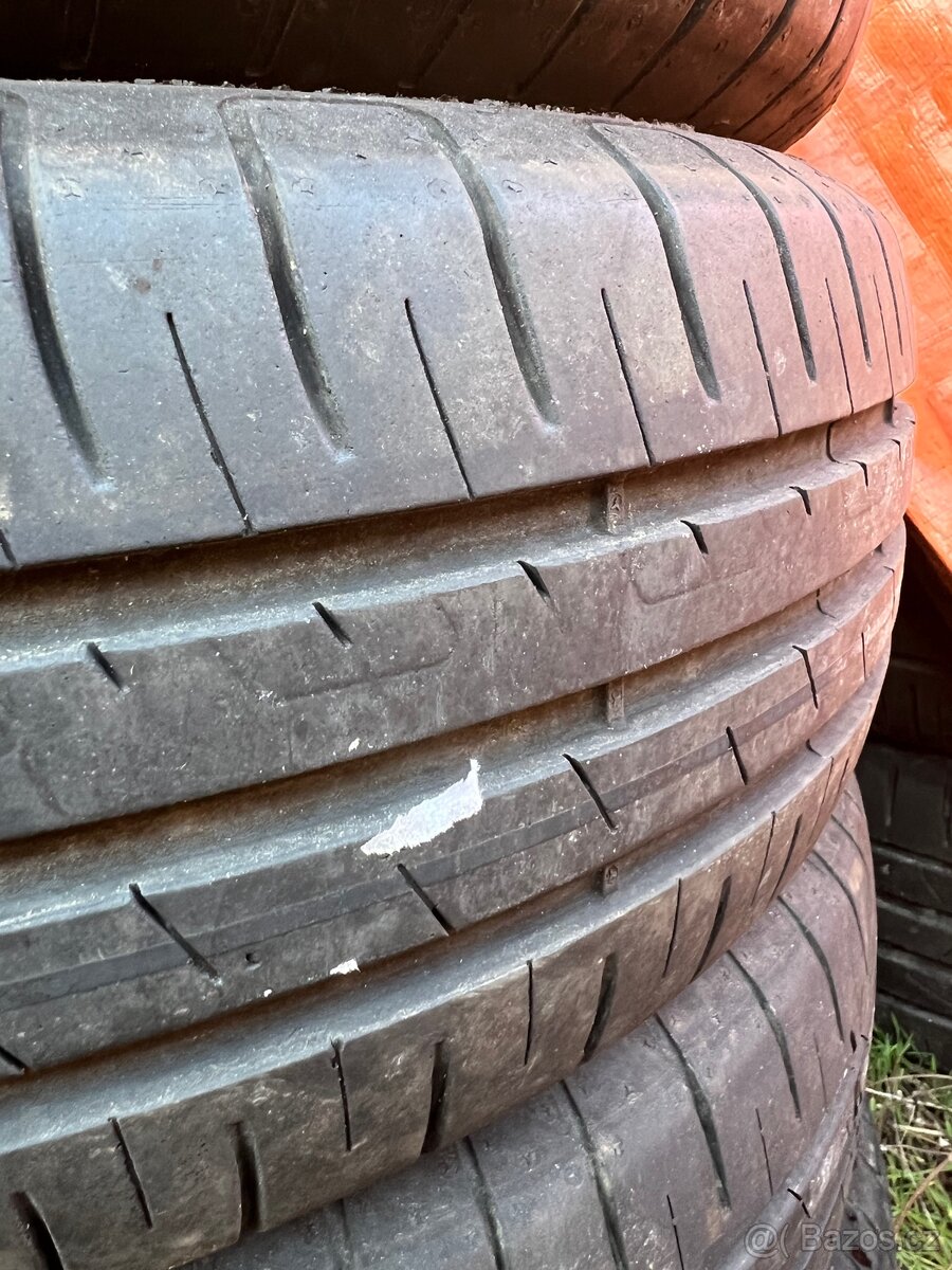 185/65/15 Goodyear - 2