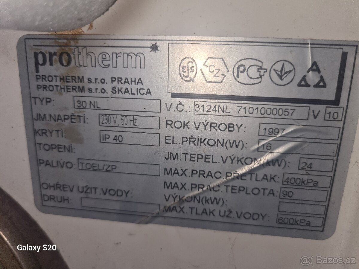 Kotel na topný olej. - 2