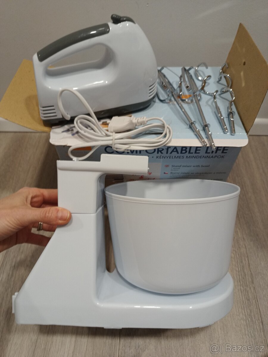 Ruční mixér se stojánkem a mísou - 2