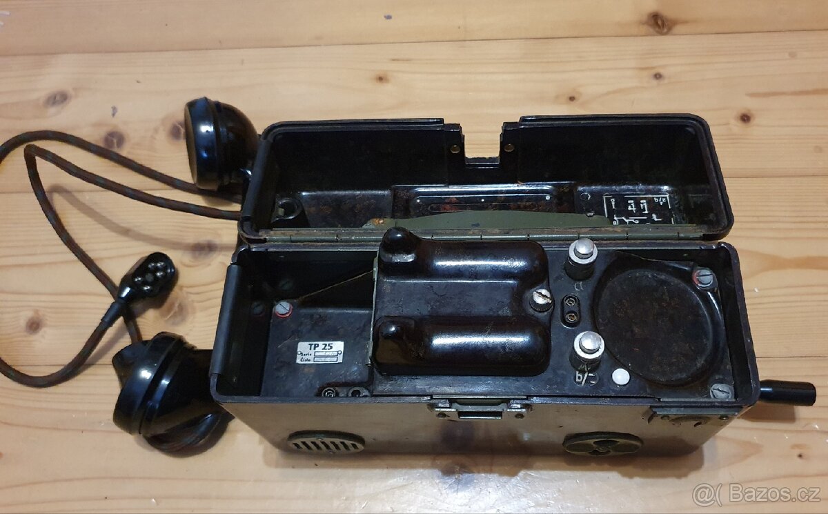 Polní telefon TP 25 - 2