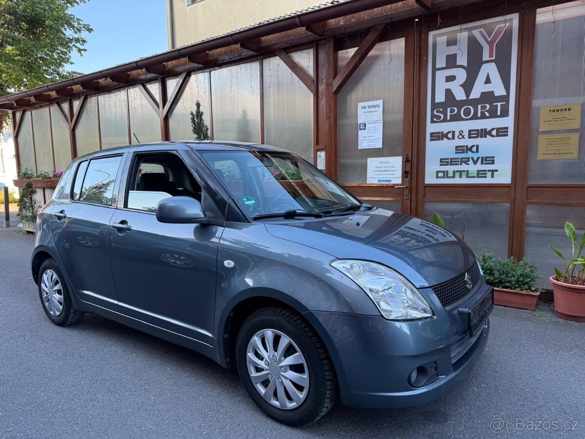 Suzuki Swift 1,3i - 2