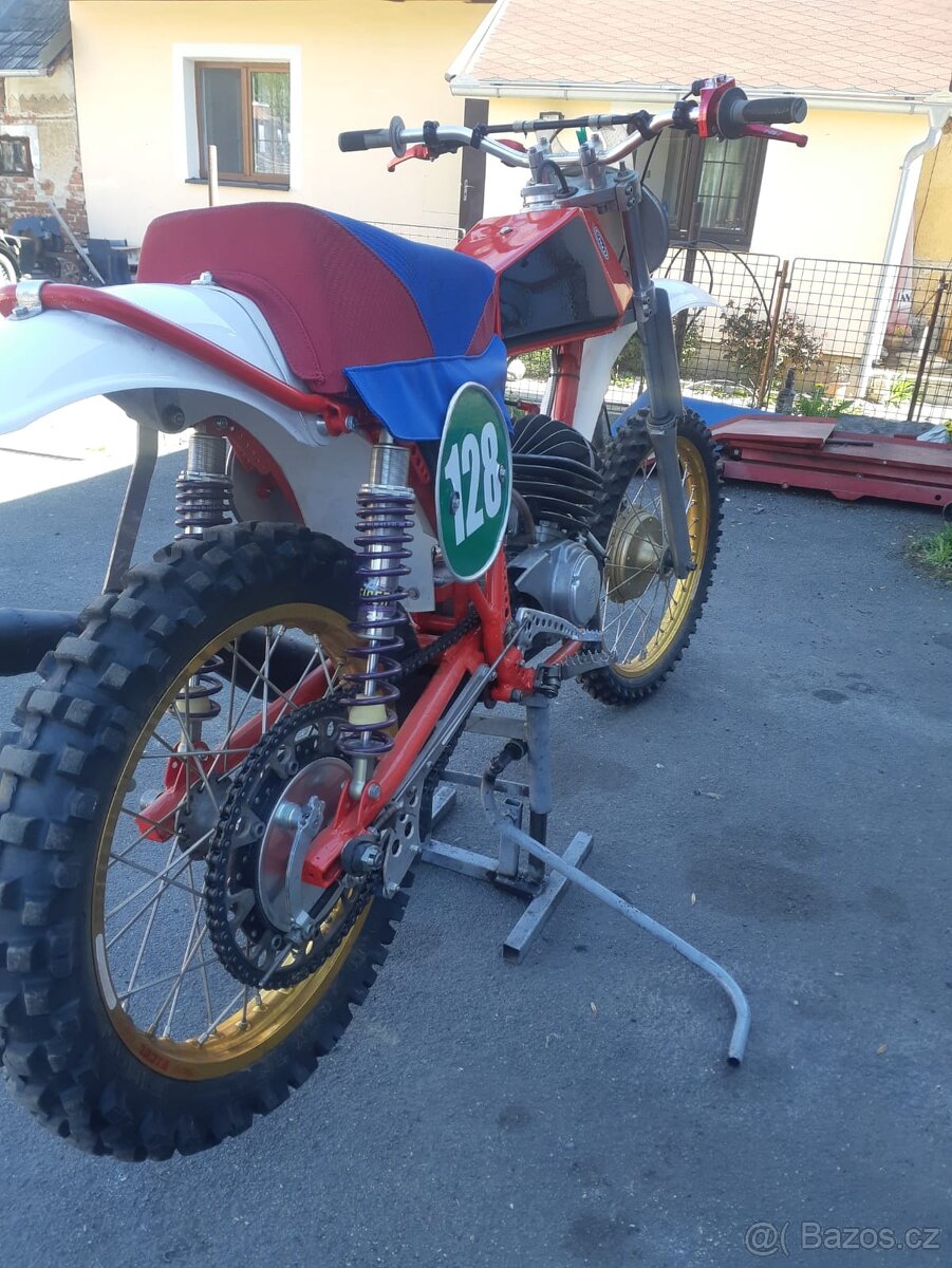 Čz 250 bocak - 2