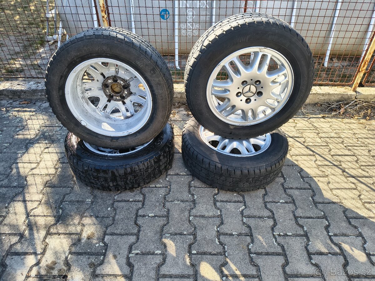 Litá kola Mercedes - 2