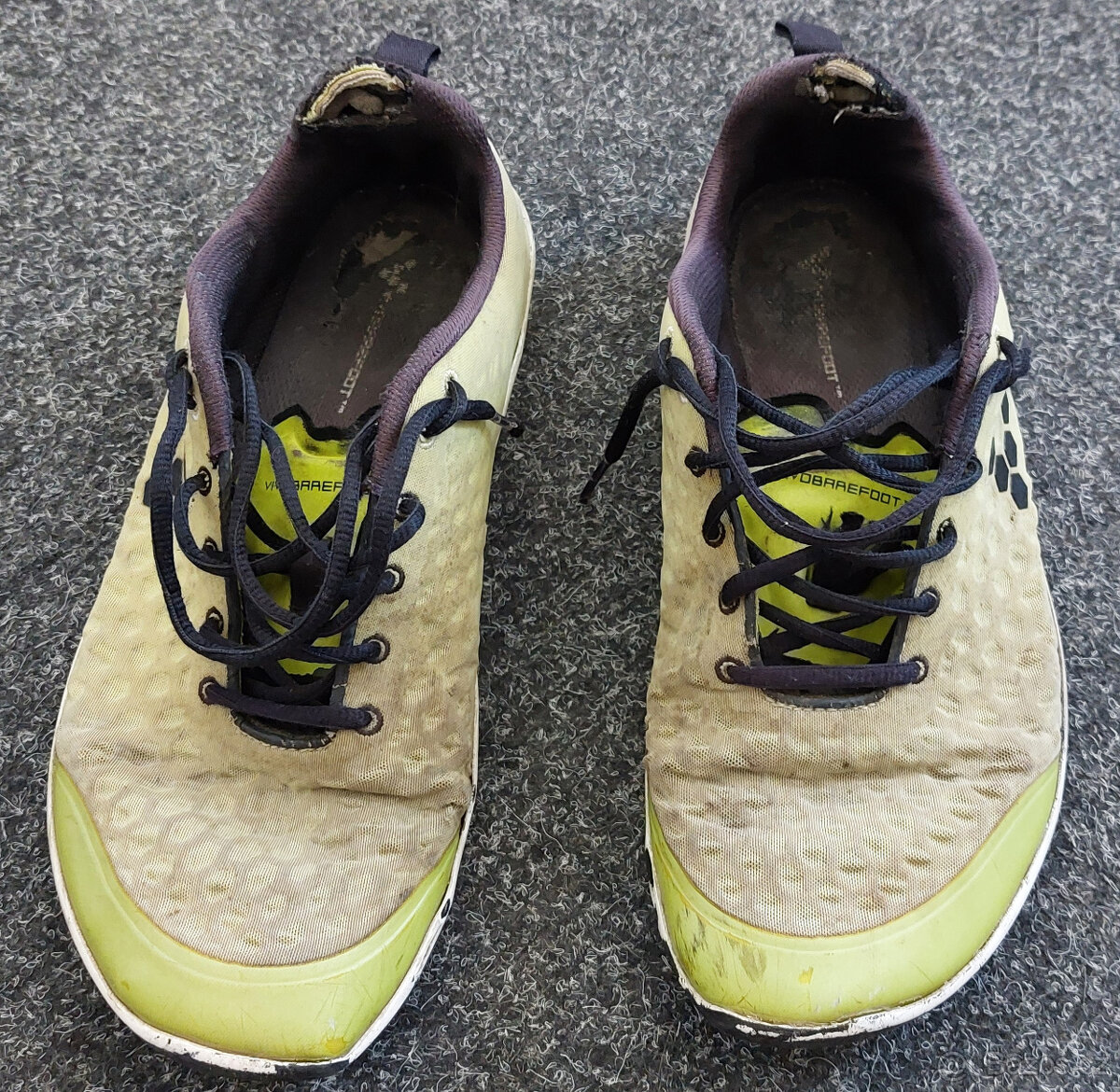 Vivobarefoot Stealth - 2
