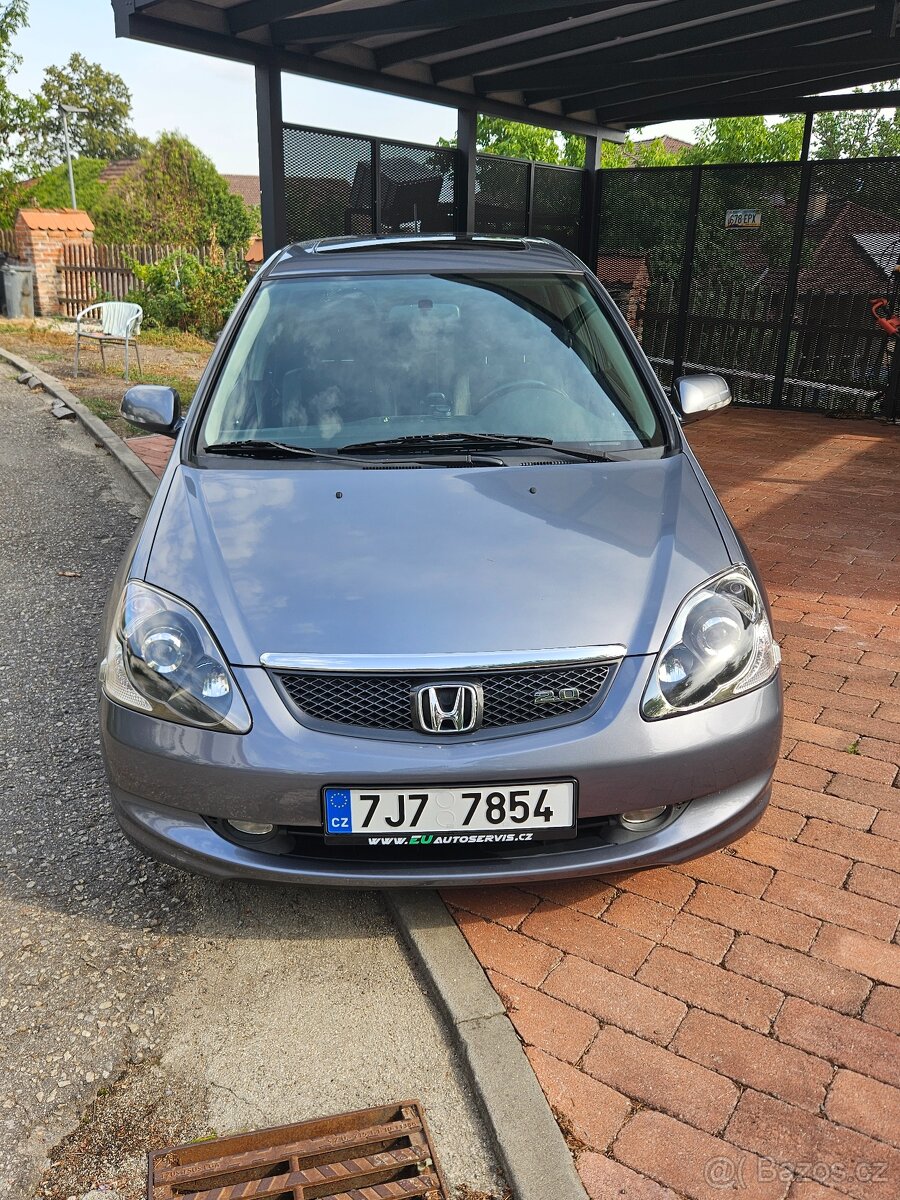 Honda Civic 7g 2.0 i-VTEC - 2