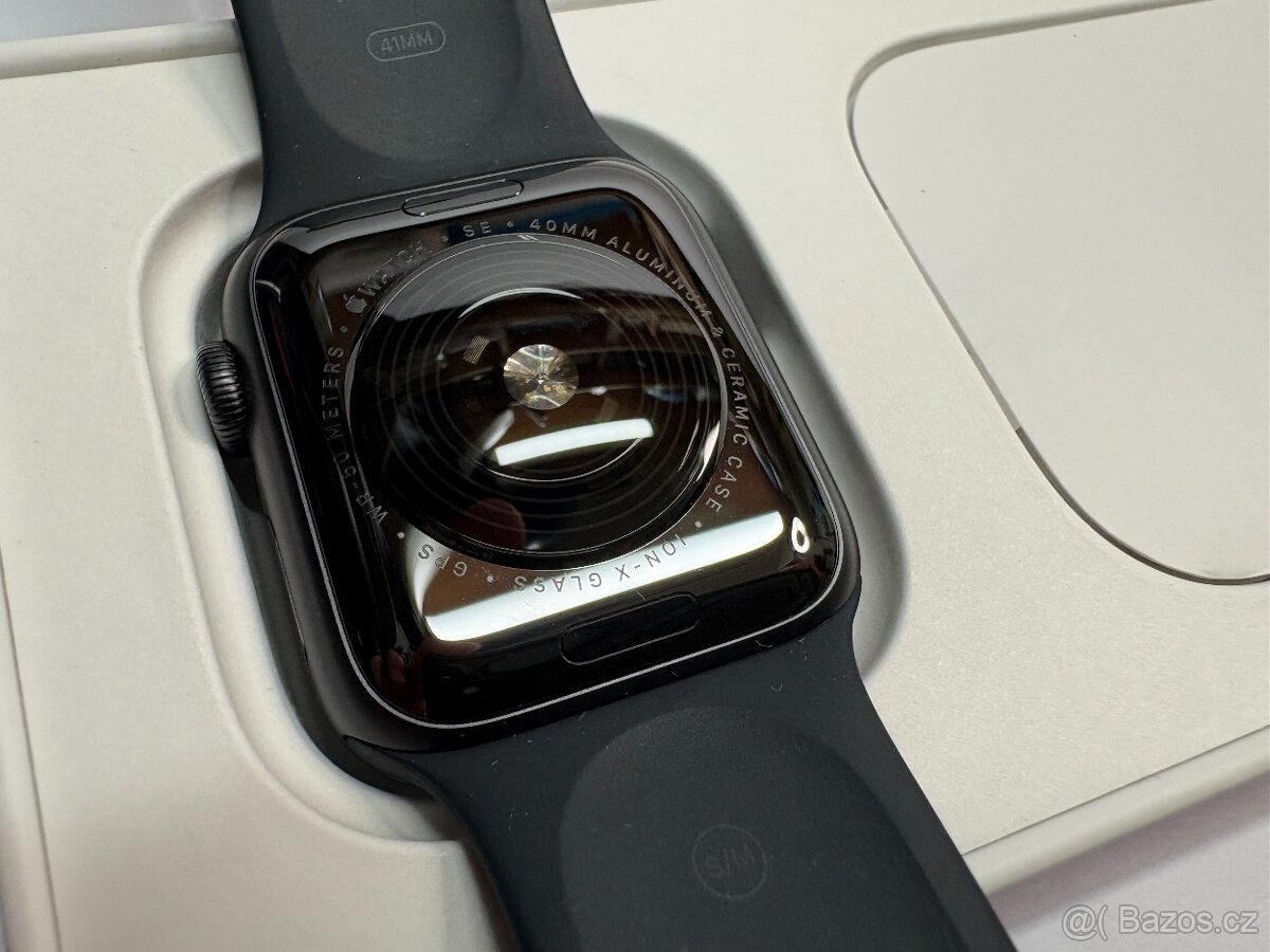 Apple Watch SE (1.gen), 40mm - 2