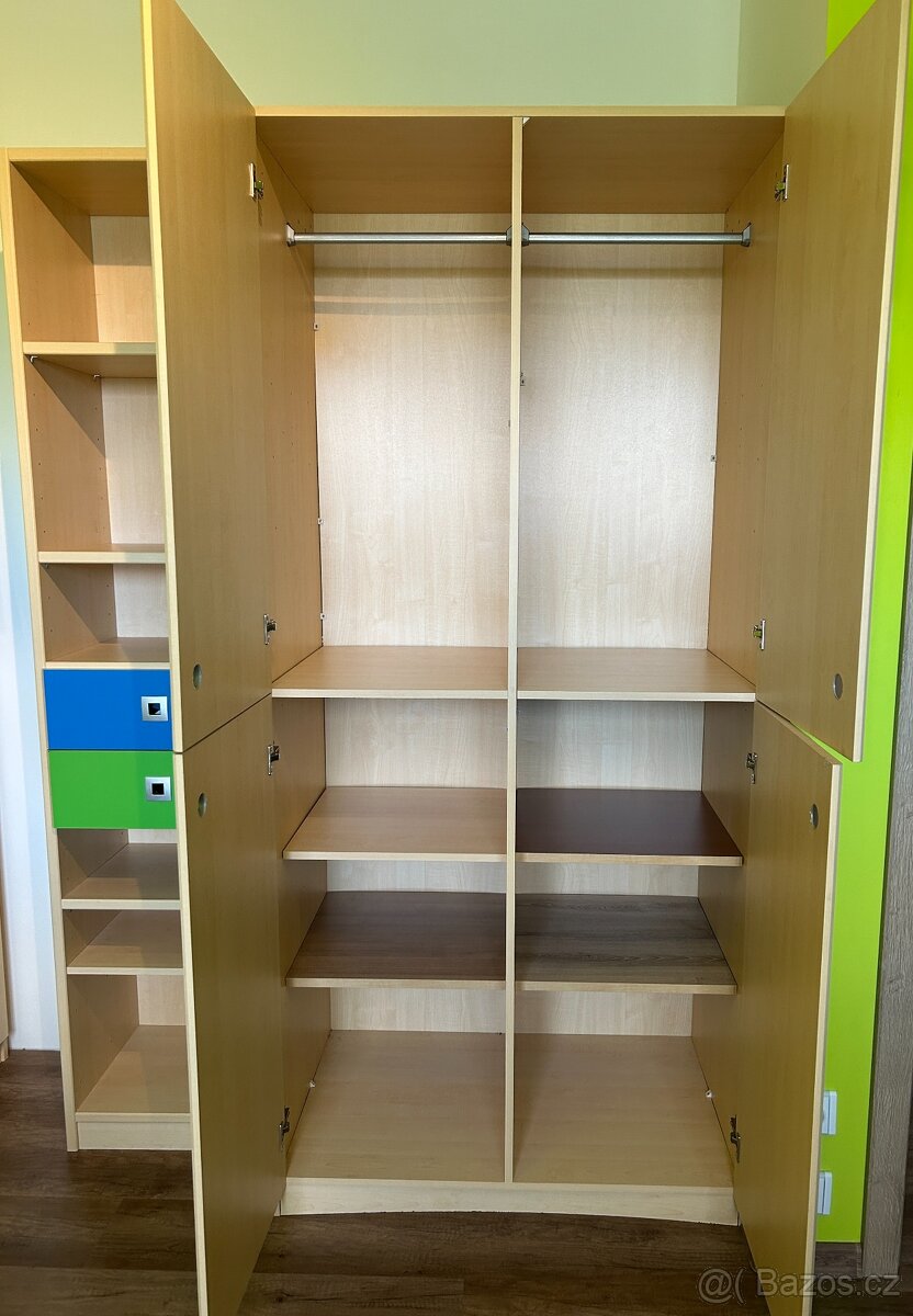 Prodám nábytek do dětského / studentského pokoje - 2