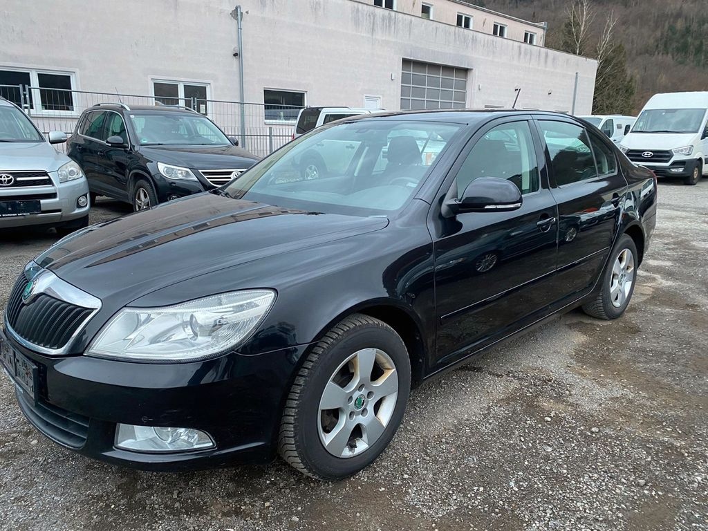 BOLT UBER WOLT TAXI SOUKROMĚ PRONÁJEM - 2