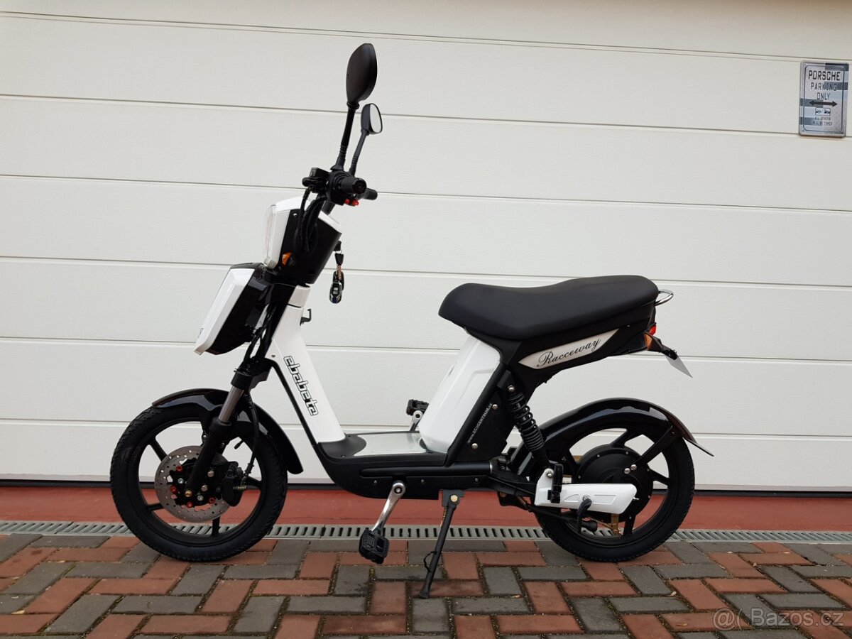 E-Babeta - elektrický moped bez nutnosti mít ŘP - 2