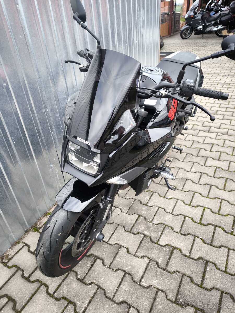 Suzuki GSX-S 1000 Katana - 2