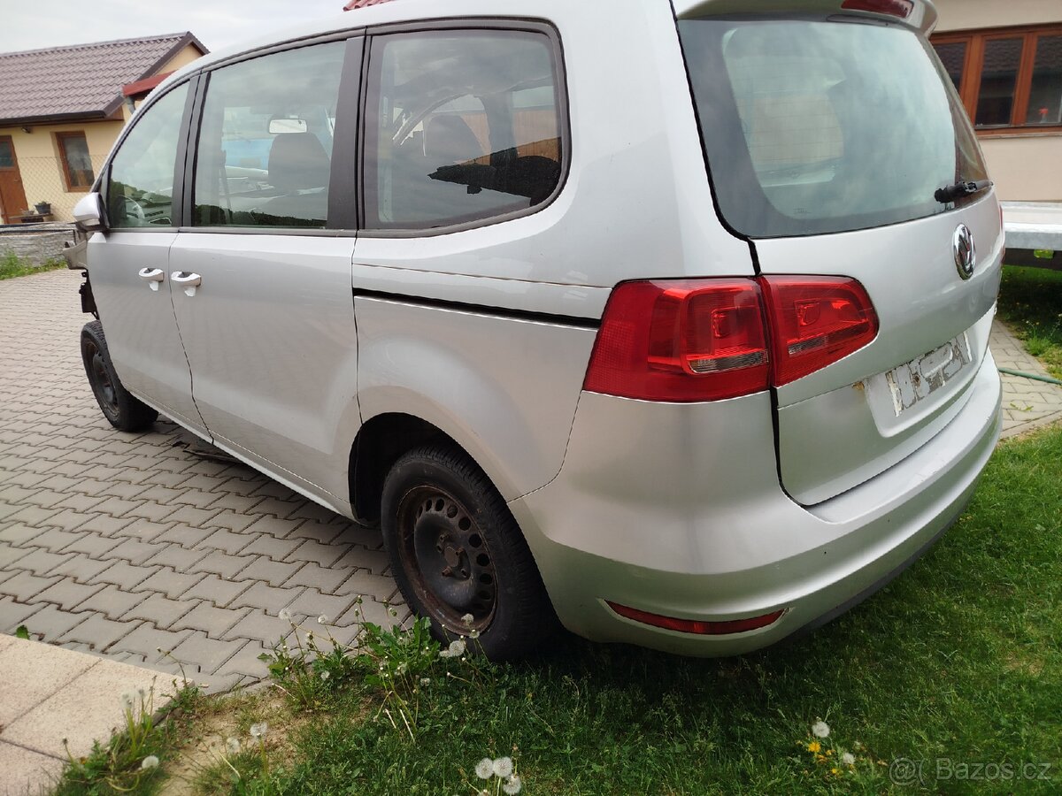 VW Sharan 2,0 TDI díly - 2