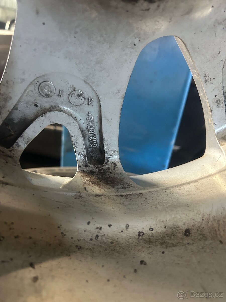 Zimní Alukol Dezent 255/55 R 18 - 2