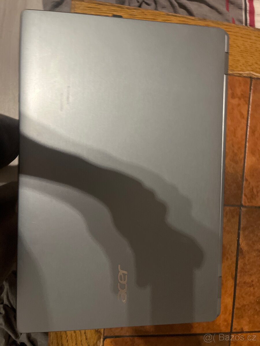 Asus notebook - 2