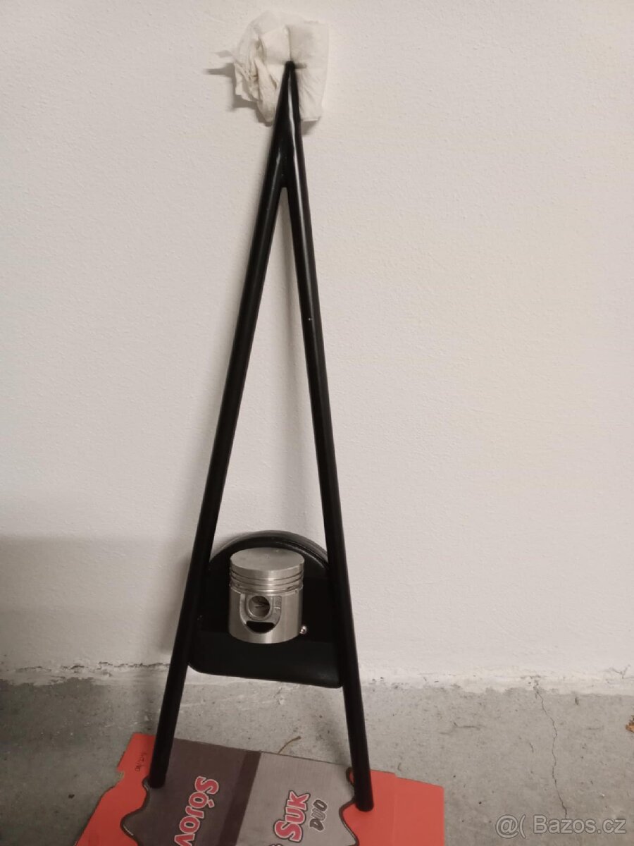 Opierka Sissy Bar sedadlá - 2