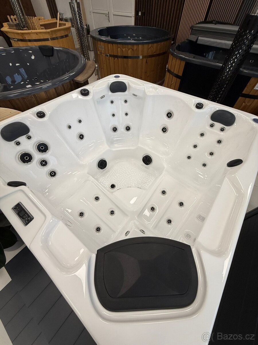 Vířivka Trento - 2