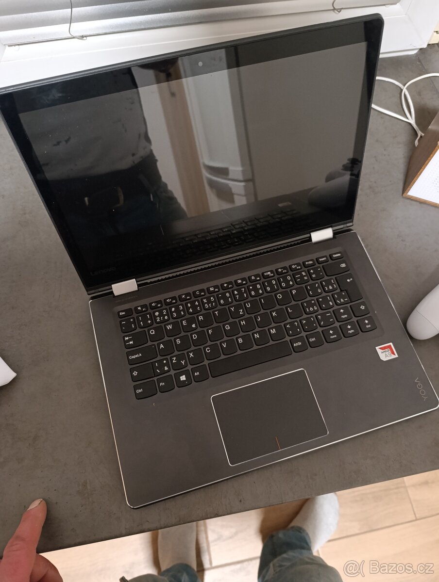 Lenovo IdeaPad Yoga 510-14AST - 2