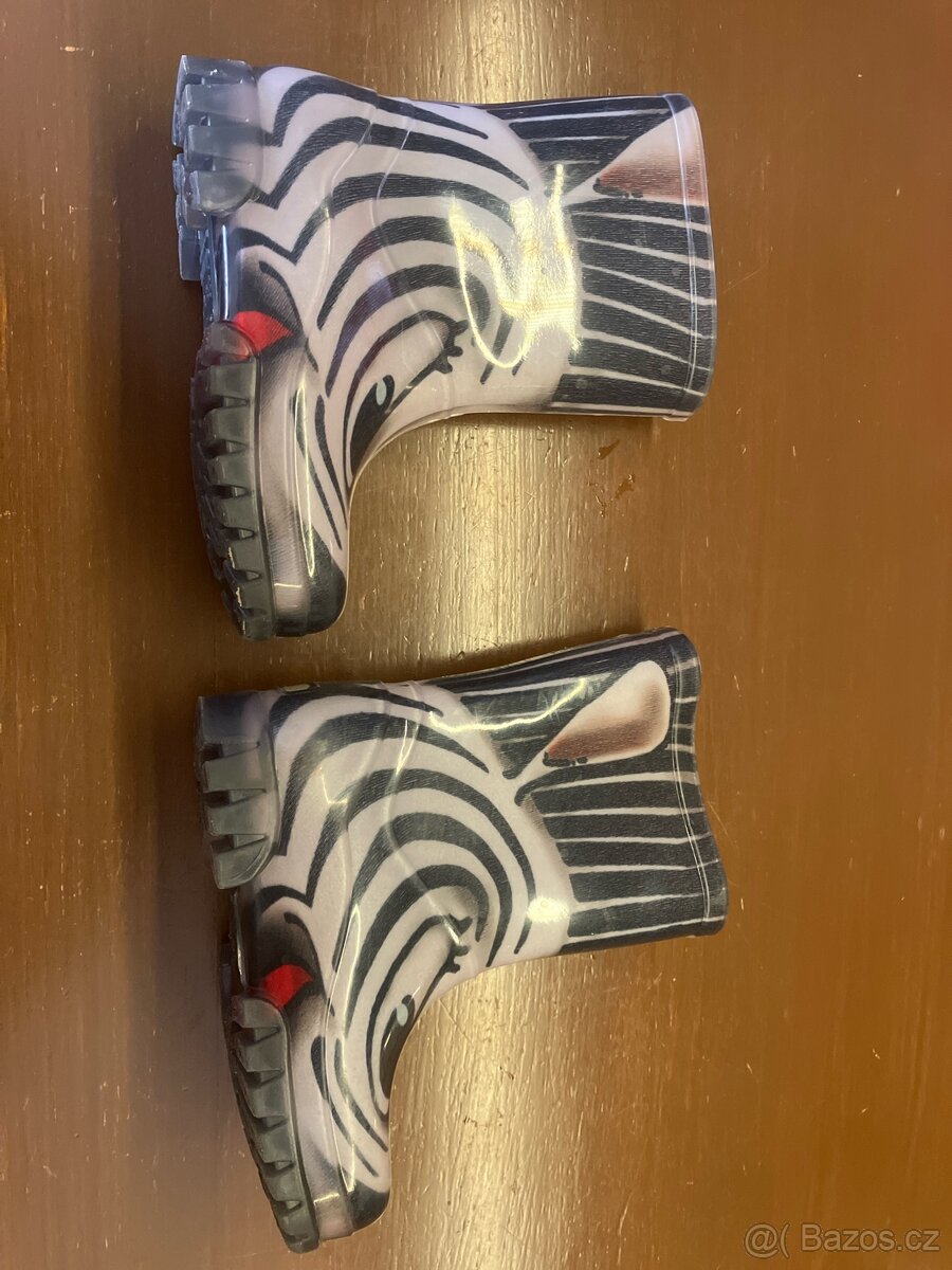 Holinky Demar vel. 22/23 - 2