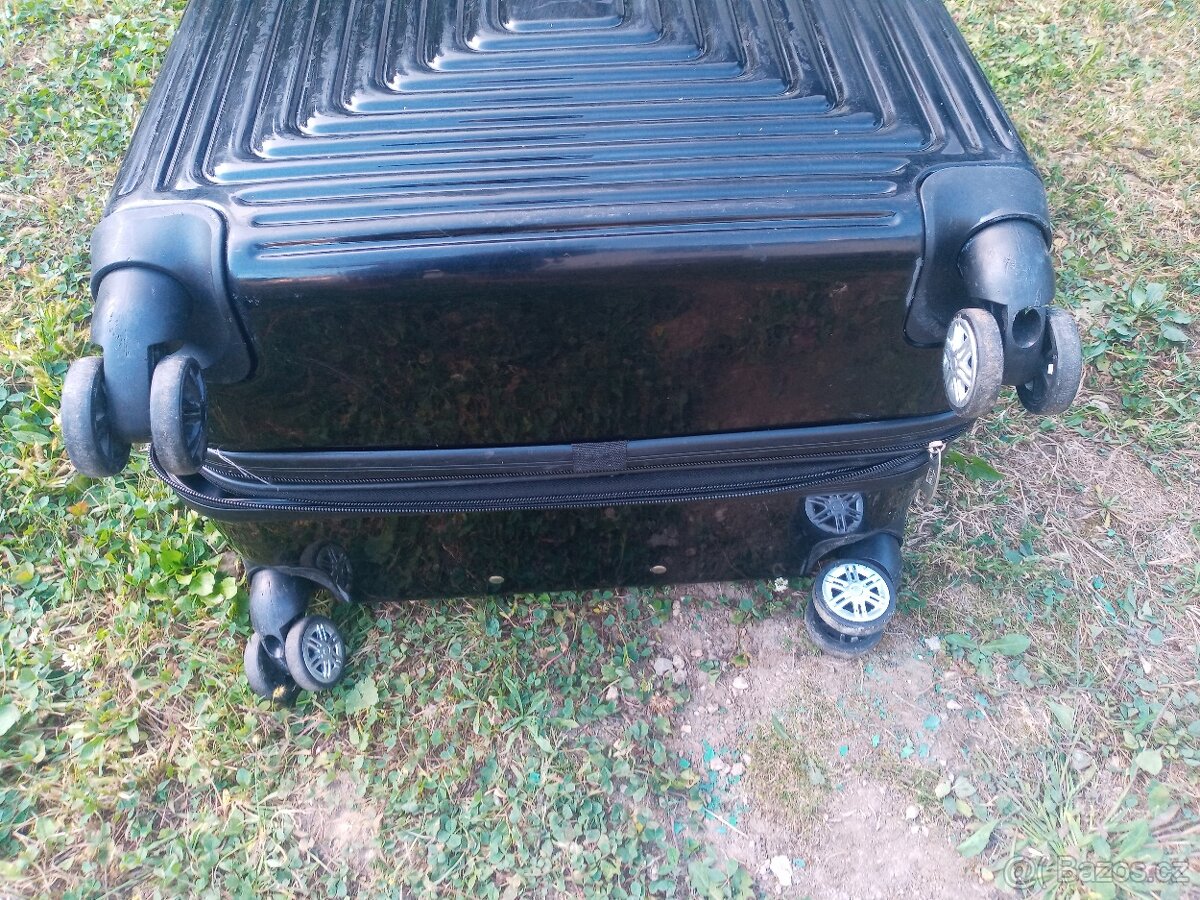 Skořepinový cestovní kufr - velký - 2