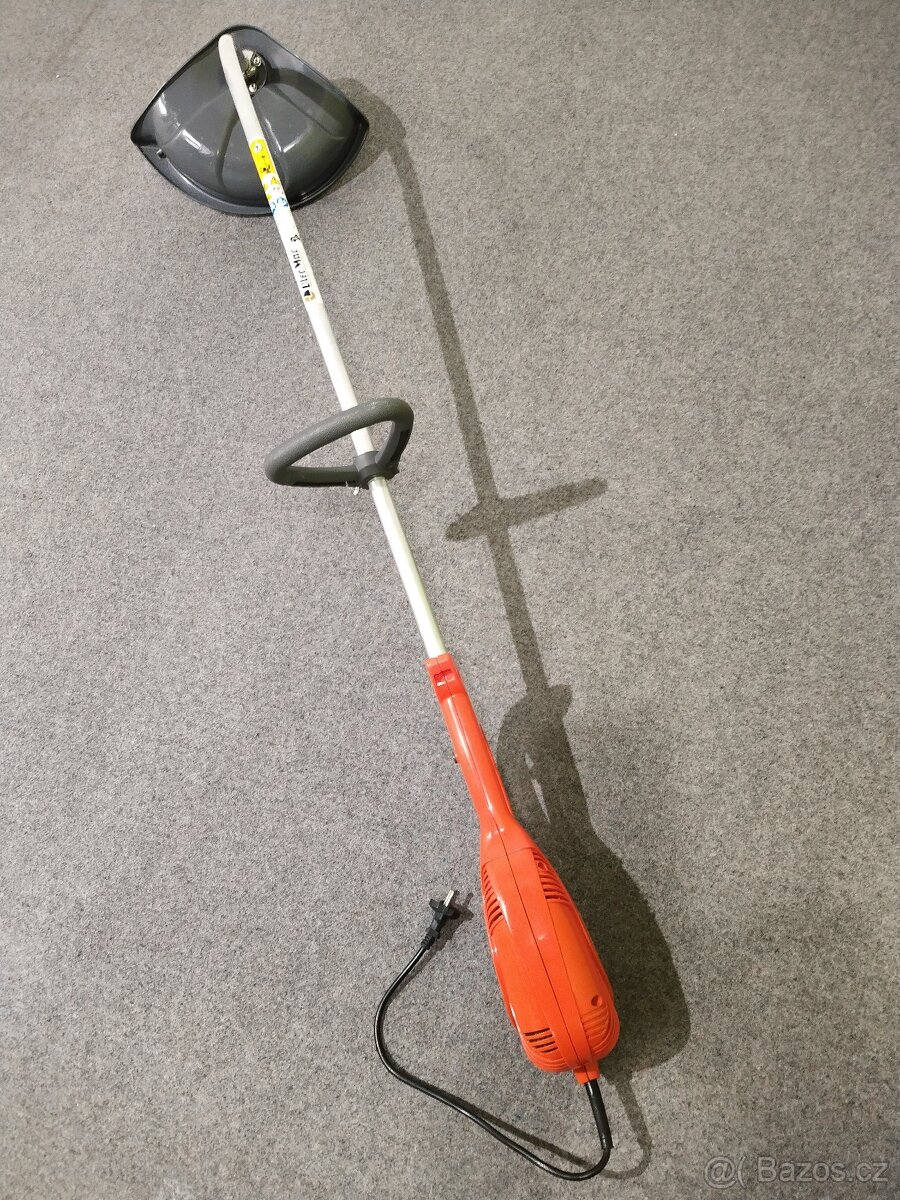 Oleo Mac vyžínač - 2