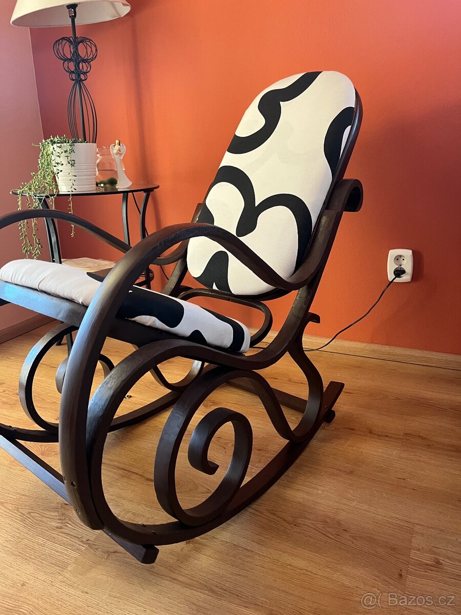 Houpací křeslo - 2