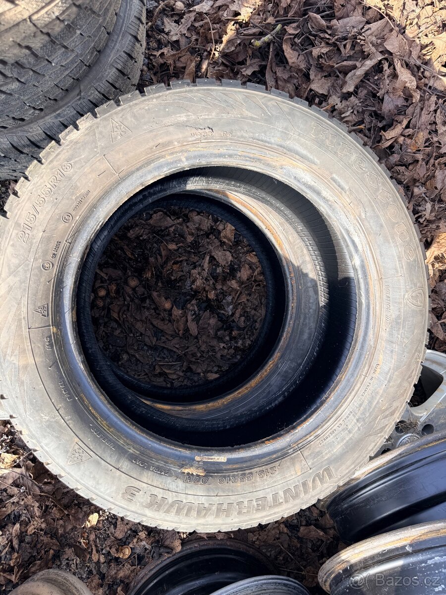 Zimní pneu 215/65/16 - 2